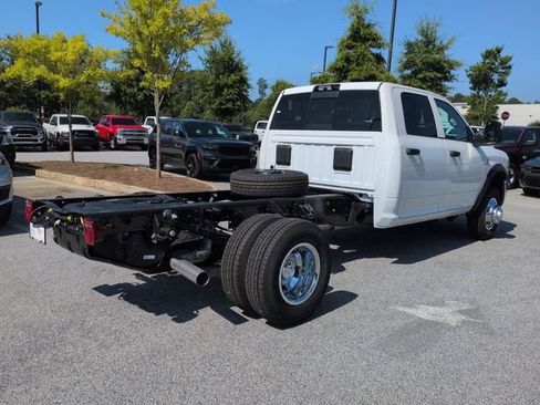New 2026 RAM 3500 Tradesman AWD/4WD image 4