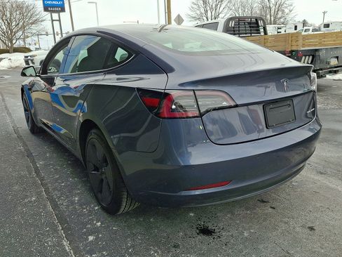 Used 2022 Tesla Model 3 Long Range image 4