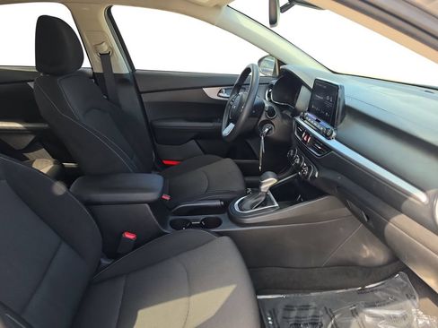 Used 2023 Kia Forte LXS FWD image 18