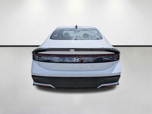 New 2026 Hyundai Sonata SE FWD image 5