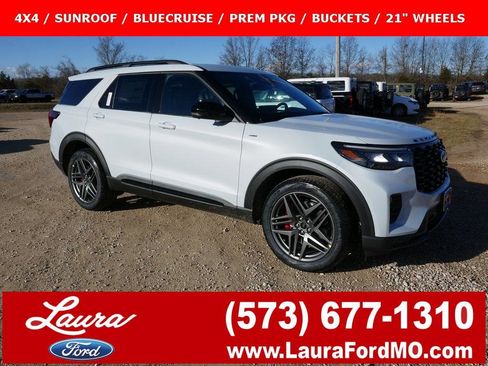 New 2026 Ford Explorer ST-Line w/ ST-Line Street Pack image 1