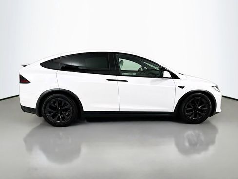 Used 2023 Tesla Model X AWD/4WD image 9