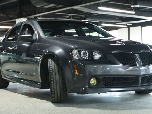 Used 2009 Pontiac G8 GT w/ Premium Package image 22