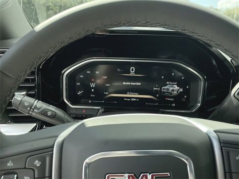 New 2026 GMC Sierra 1500 Elevation image 11