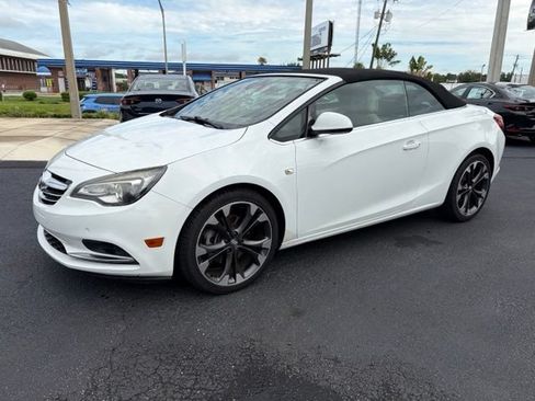 Used 2019 Buick Cascada Premium FWD image 3