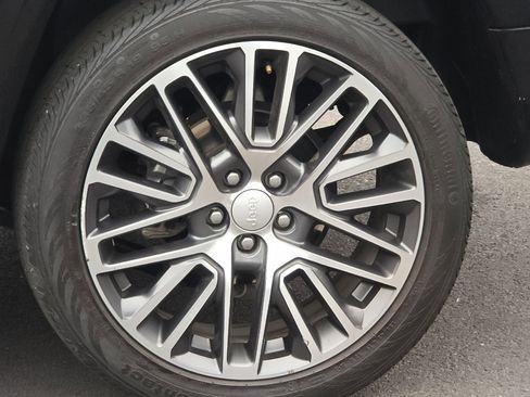 Used 2022 Jeep Compass Limited w/ Elite Group image 40