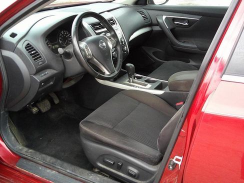 Used 2015 Nissan Altima 2.5 SV w/ Convenience Package FWD image 17