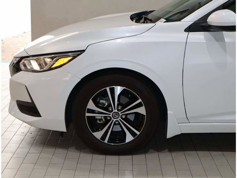 Used 2022 Nissan Sentra SV w/ All-Weather Package FWD image 4