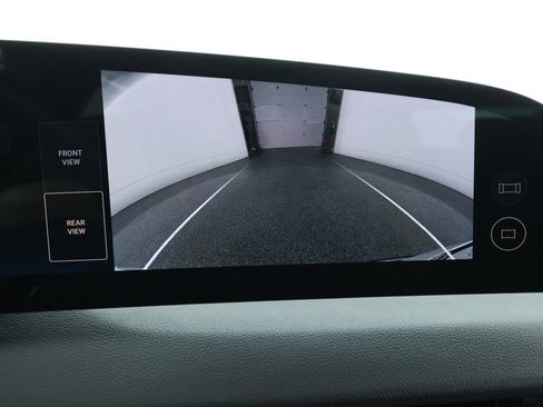 Used 2023 Lucid Air Touring image 20