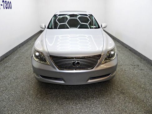 Used 2009 Lexus LS 460 AWD image 2