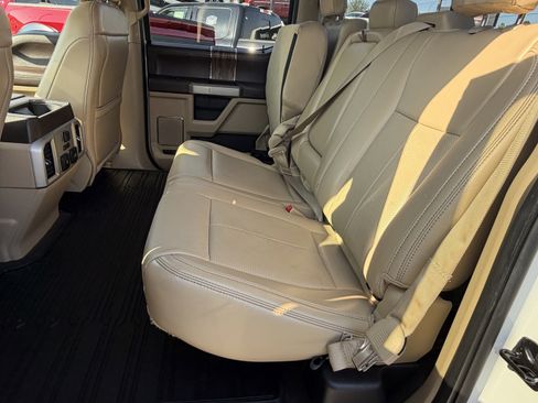 Certified 2019 Ford F150 Lariat w/ Equipment Group 502A Luxury image 21