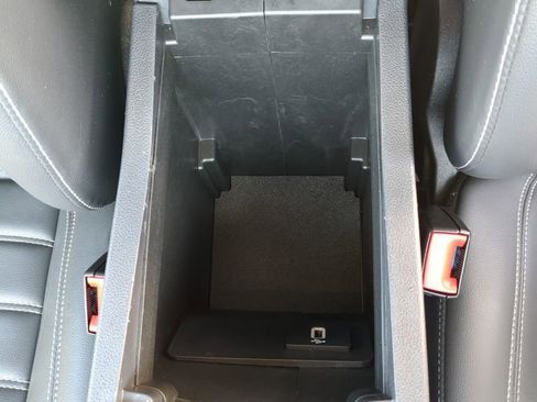 Used 2019 Ford Escape SEL image 25