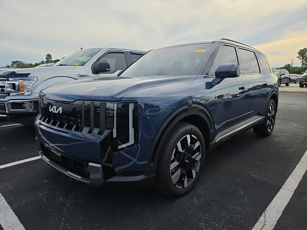 Certified 2027 Kia Telluride S FWD image 6