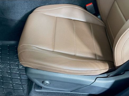 Used 2024 Mercedes-Benz GLE 350 4MATIC image 20