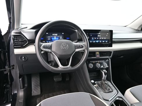 Used 2025 Volkswagen Taos S FWD image 18