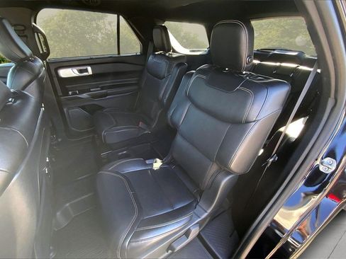 Used 2020 Ford Explorer ST w/ Premium Technology Package image 22