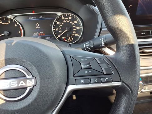 New 2026 Nissan Altima 2.5 SV w/ SV Special Edition Package FWD image 10
