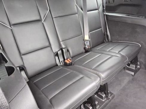Used 2021 Cadillac Escalade ESV Premium Luxury w/ Driver Assist Tech Package RWD image 5