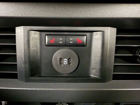 Used 2026 Ford F250 Lariat w/ Black Appearance Package image 26