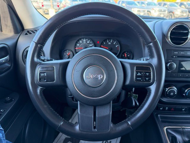 Used 2011 Jeep Patriot Latitude AWD/4WD image 19