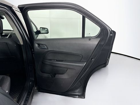 Used 2013 Chevrolet Equinox LS image 25