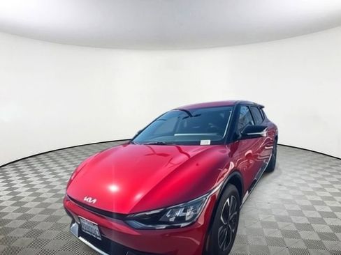 Certified 2024 Kia EV6 Wind RWD image 3