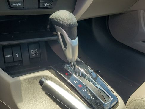 Used 2015 Honda Civic EX-L image 27