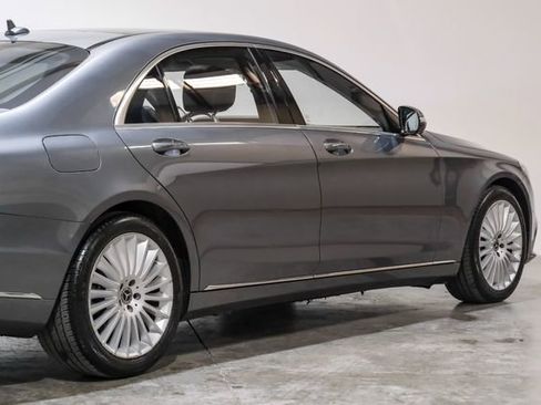 Used 2018 Mercedes-Benz S 560 4MATIC Sedan image 15