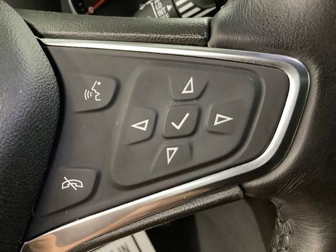 Used 2019 Chevrolet Equinox Premier AWD/4WD image 19
