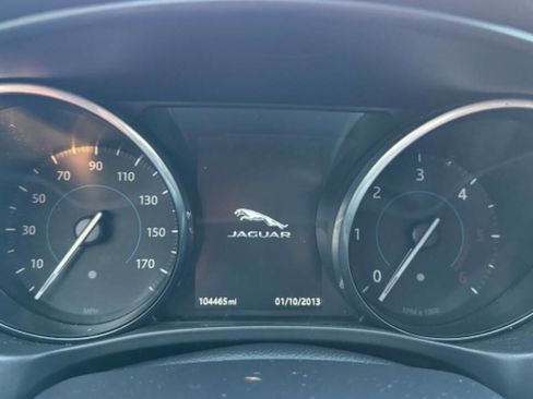 Used 2017 Jaguar XE Prestige image 24