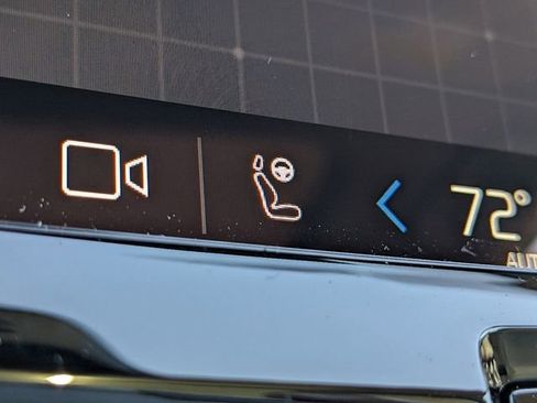 New 2025 Volvo XC60 B5 Plus w/ Protection Package Premier image 27