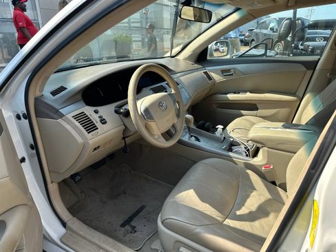 Used 2009 Toyota Avalon XL FWD image 7