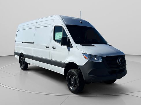 New 2026 Mercedes-Benz Sprinter 2500 image 7