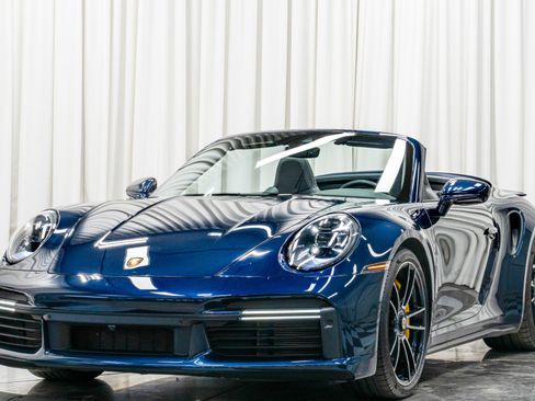 Used 2021 Porsche 911 Turbo S image 5