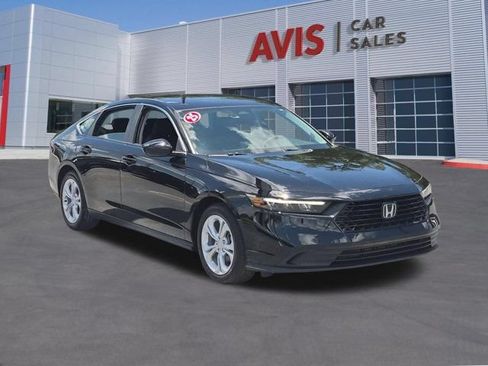Used 2025 Honda Accord LX image 3