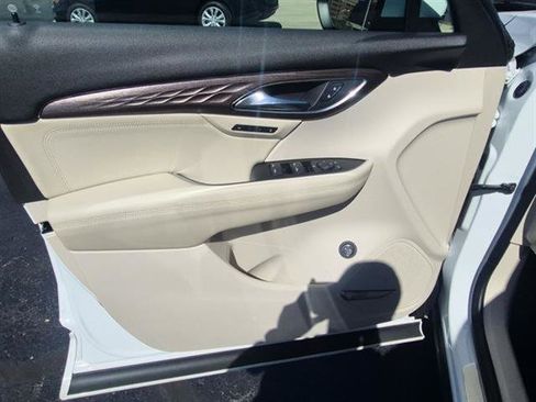 Certified 2021 Buick Envision Avenir image 38