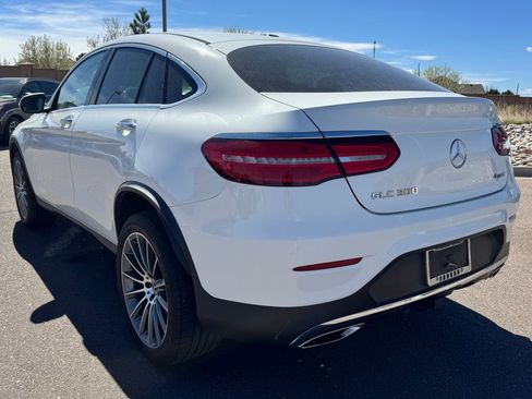 Used 2017 Mercedes-Benz GLC 300 4MATIC Coupe image 4