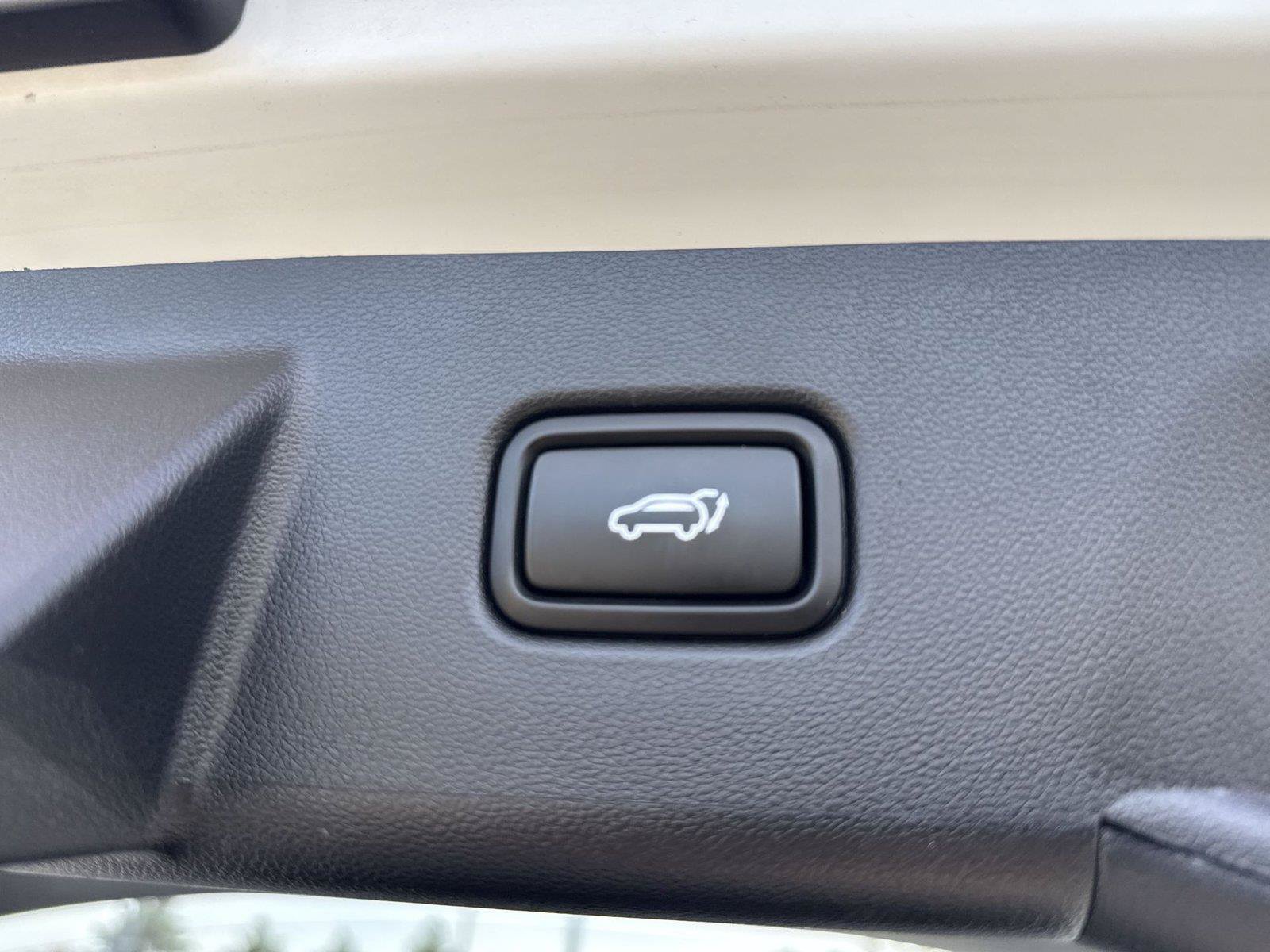 Used 2025 Hyundai Tucson SEL AWD/4WD image 18