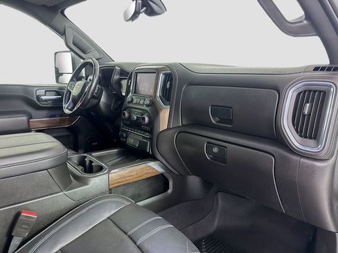 Used 2023 Chevrolet Silverado 3500 High Country image 28