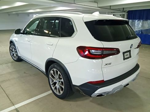 Used 2023 BMW X5 xDrive45e w/ Executive Package AWD/4WD image 8