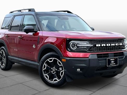 Used 2025 Ford Bronco Sport Outer Banks w/ Outer Banks Tech Package+ image 3