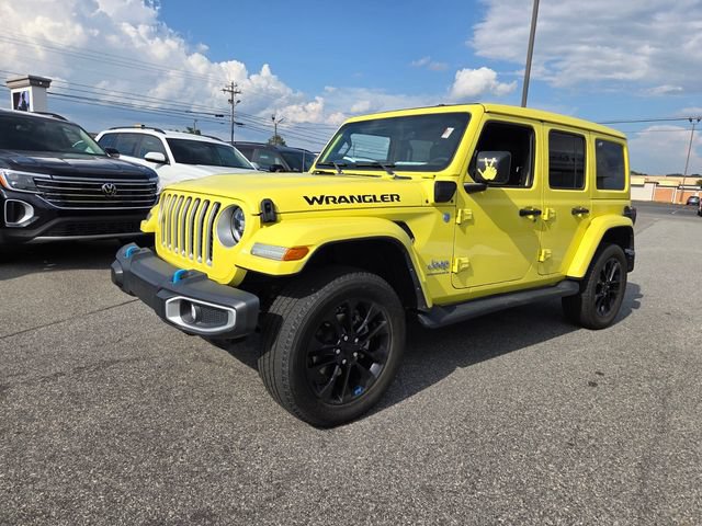 Used 2023 Jeep Wrangler Unlimited Sahara w/ Cold Weather Group AWD/4WD image 3