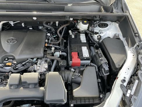 Used 2024 Toyota RAV4 XLE image 37