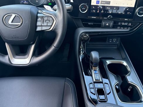 Certified 2025 Lexus NX 350h AWD w/ Premium Package image 31