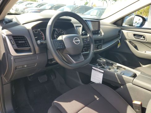 New 2026 Nissan Rogue S image 9