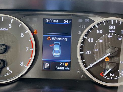 Used 2024 Nissan Sentra S FWD image 12