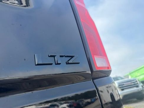 Used 2025 Chevrolet Silverado 2500 LTZ w/ LTZ Plus Package AWD/4WD image 13