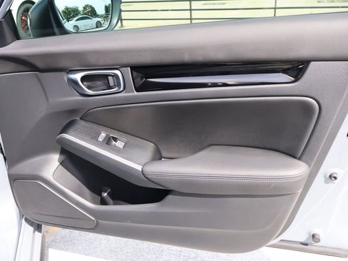 Used 2025 Honda Civic Sport Touring image 14