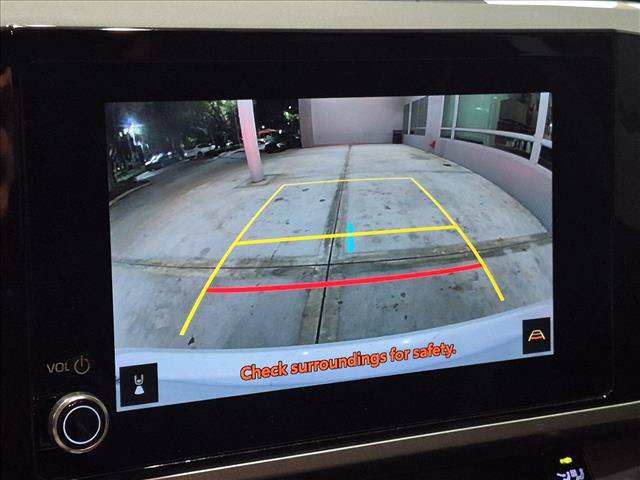 Certified 2026 Toyota Camry SE FWD image 14