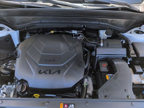 Certified 2024 Kia Telluride SX X-Line AWD/4WD image 15